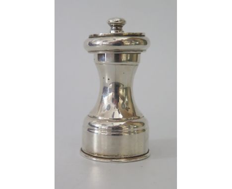 A George V Silver pepper Grinder, Birmingham 1932 