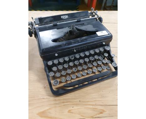 * Royal vintage typewriter in case
