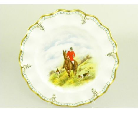 A ROYAL CROWN DERBY HUNTING SCENE PLATE