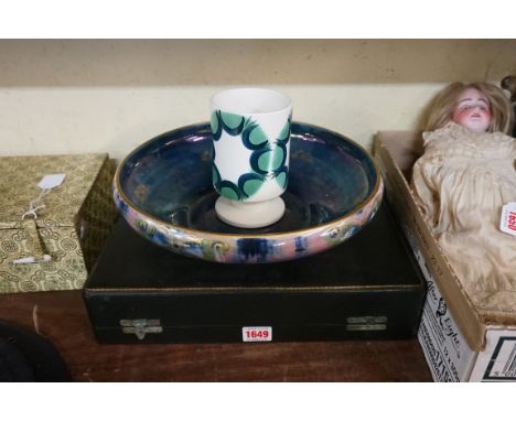 A cased part set of Royal Worcester coffee cups &amp; saucers, comprising: four cups and six saucers, with six silver gilt sp