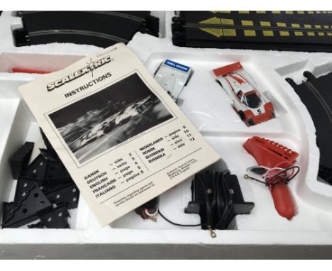 A Daytona 24hr Scalextric set boxed and in good condition. (Not tested)