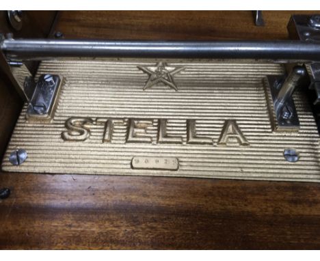 An Imhof &amp; Mukle Stella music box with duel comb in good condition with all teeth present model 230, together with 20 dis