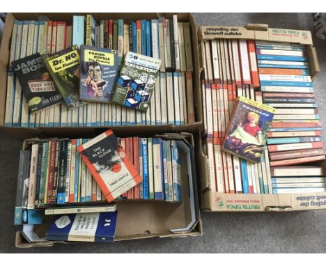A collection of vintage Penguin 1960's/70's paperbacks plus some Pan James Bond novels