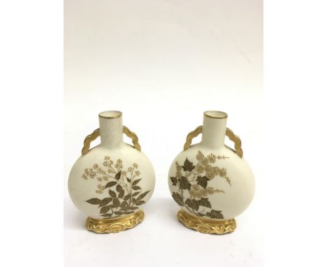 A small pair of Royal Worcester moon flasks decorated in the aesthetic style.Approx 15cm, no damage or restoration.