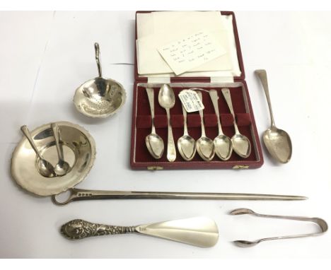 A cased set of Georgian silver teaspoons, one other Georgian spoon and silver/ white metal odds