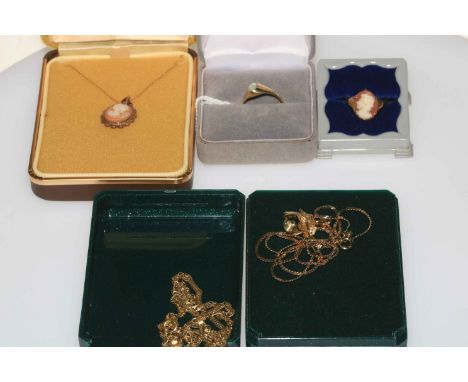 9 carat gold opal ring and gold mounted cameo ring and pendant, 9 carat gold chain with silver pendant and necklace (5).