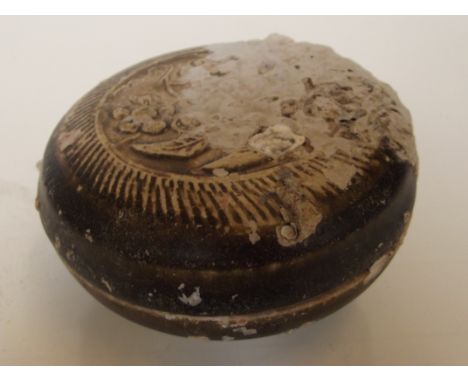 Chinese Tek Sing shipwreck lidded pot, sea encrustation lid sealed with something inside? Wonderful shipwreck item, height 5c