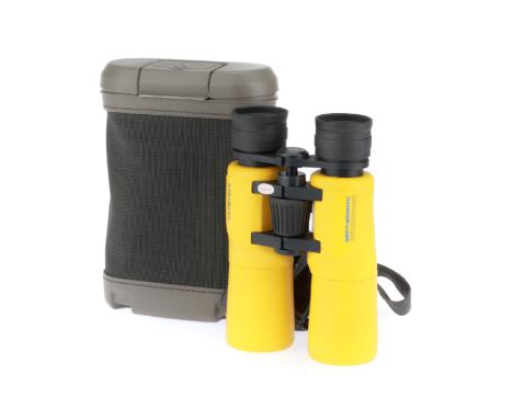 yellow, body G-VG, optics G, some very light haze present, in maker's carry case, 
