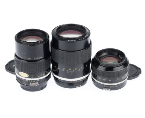 comprising a Nikkor f/2.8 135mm, Ai, barrel G, optics F-G with light internal fungus, a Nikkor f/2.8 135mm, Ais, barrel G, op