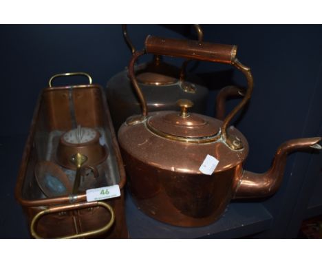 Two copper kettles, a planter,a cow bell and a smiths timer.
Condition good no dings or holes