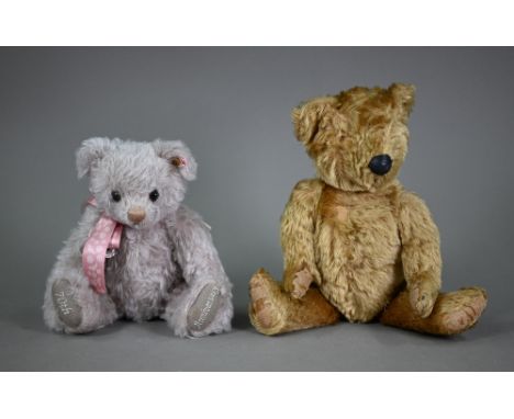 A Steiff Collector's Royal Commemorative 70th Wedding Anniversary bear, 29 cm to/w a vintage mohair bear a/f (2) 