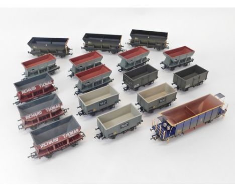 BACHMANN 00 BR WAGONS. Seventeen various 00 gauge (Graham Farish) BR hopper, tippler & other ore & mineral wagons. No boxes. 