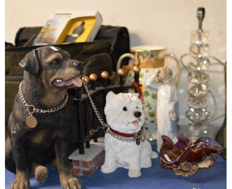 2 LARGE DOG ORNAMENTS, DECORATIVE VASE, MODERN LAMP, NAO STYLE FIGURINE &amp; COLOURED GLASS ASHTRAY     