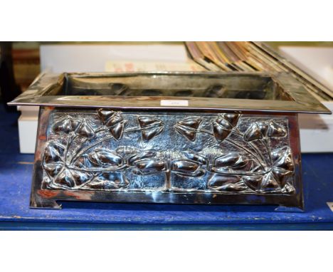 ARTS &amp; CRAFTS WHITE METAL TROUGH PLANTER     
