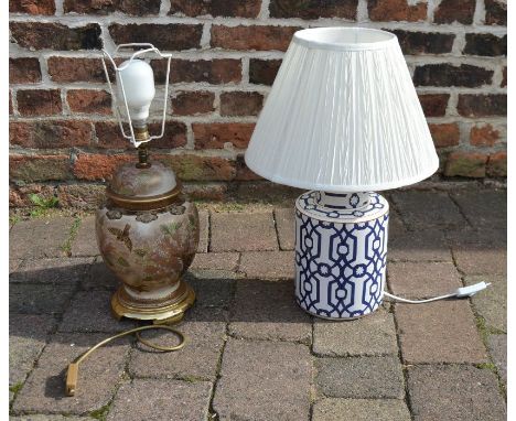 Oriental table lamp and blue and white table lamp&nbsp;