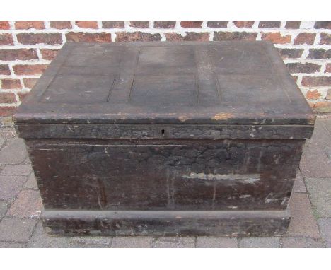 Pine storage trunk - tool chest approx. 92cm x 60cm x 56cm