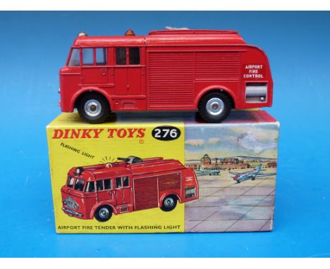 Dinky Toys diecast model airport Fire Tender with flashing light 276 (in original box) 