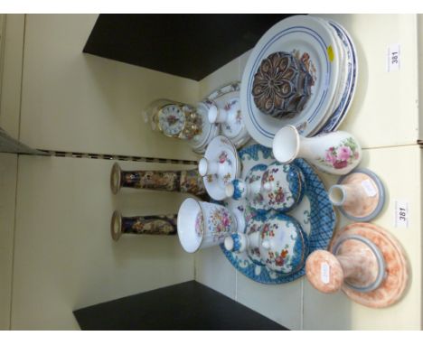 A mixed collection of Royal Worcester and other ceramics 