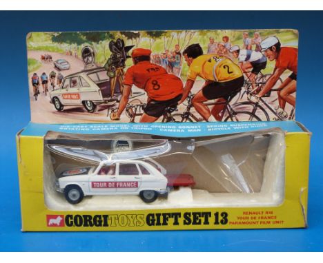 Corgi Toys gift set 13 Renault R16 Tour De France Paramount film unit in original box. 