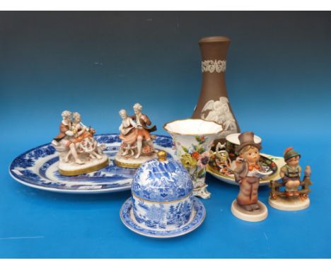 A selection of mixed ceramics including early Spode, Doulton, Hummels and a pair of Unter Weiss Bach figurines