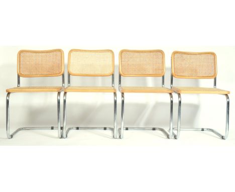After Marcel Breuer - B32 - Cesca - A set of four retro vintage 20th century Italian cantilever dining chairs of chrome tubul