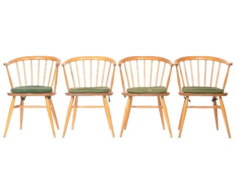 Lucian Ercolani - Ercol - Model 451 - A set of 4 retro vintage mid century Ercol beech and elm wood. Often referred to as cow