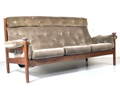 George Fejer and Eric Phamphilon - Guy Rogers - Heals - An unusual&nbsp;1960's Danish influence teak wood two seat sofa sette