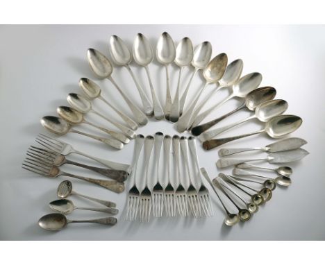 A QUANTITY OF ASSORTED OLD ENGLISH PATTERN FLATWARE TO INCLUDE:- Twelve table spoons, three table forks, four dessert spoons,