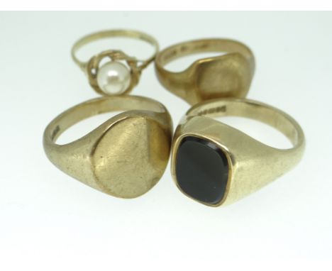 FOUR 9CT YELLOW  GOLD RINGS comprising three signet rings and a ladies ring set with single pearl, 24gms gross