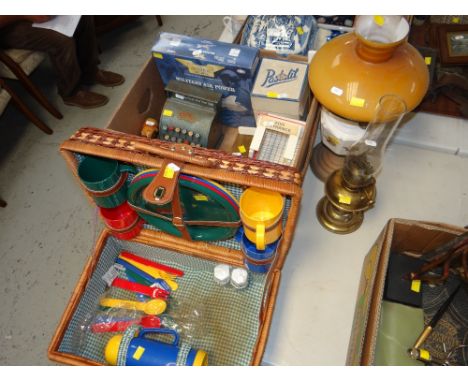 MODERN BASKET PICNIC HAMPER, two oil lamps and a box of vintage toys including toy Codec till