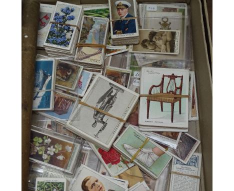 2 trays of Vintage cigarette cards 