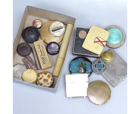 A box of Vintage compacts 