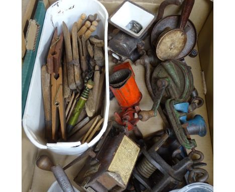 Bean slicers, caddy spoons, pegs etc 