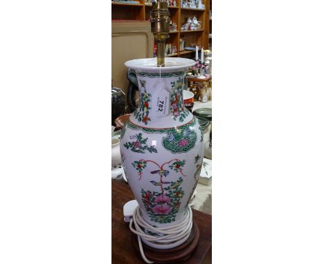 An Oriental porcelain table lamp, 19" overall 