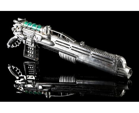 MEN IN BLACK (1997) - Agent Kay's (Tommy Lee Jones) Stunt Plasma Rifle Agent K's (Tommy Lee Jones) stunt plasma rifle from Ba