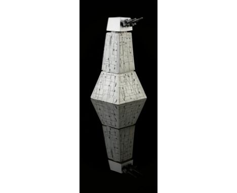STAR WARS - EP IV - A NEW HOPE (1977) - Death Star Gun Tower with Base Model Miniature A Death Star gun tower with base model