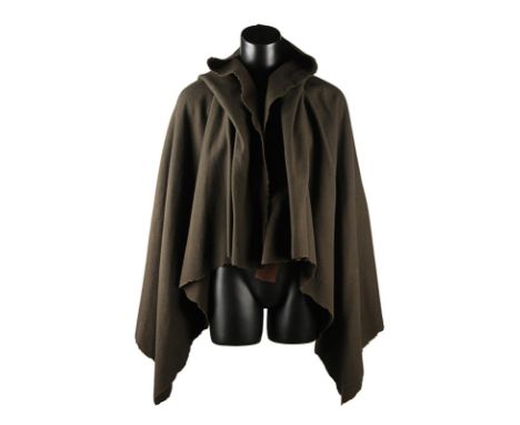 KINGDOM OF HEAVEN (2005) - Balian de Ibelin's (Orlando Bloom) Cloak Balian de Ibelin's (Orlando Bloom) cloak from Ridley Scot