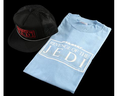 STAR WARS - EP VI - RETURN OF THE JEDI (1983) - Revenge' Crew T-Shirt and Cap A crew T-shirt and cap from director Richard Ma