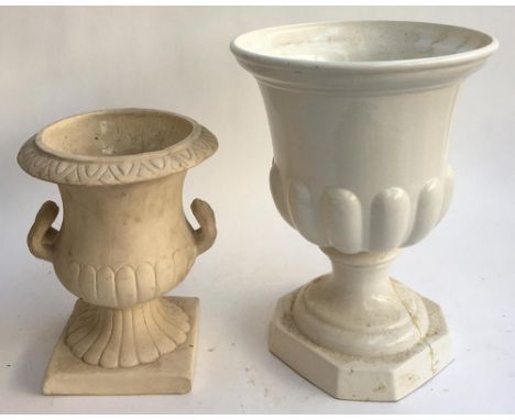 Two ceramic garden urn planters, one repaired, 40cmH and 29cmH 