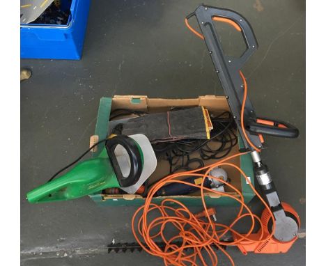 A Macallister electric angle grinder; together with an Nutool hedge trimmer, a Gardena THS400 hedge trimmer, and various hose