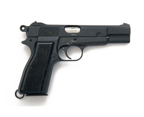 INGLIS, CANADA A 9mm (PARA) SEMI-AUTOMATIC SERVICE-PISTOL, MODEL 'FN-BROWNING HI-POWER MKI*', serial no. IT3672, Second World