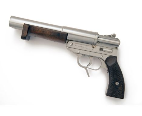WALTHER, GERMANY A RARE 27mm KRIEGSMARINE DOUBLE-BARRELLED FLARE-PISTOL, serial no. 1131, Kriegsmarine issue, dated for 1939 