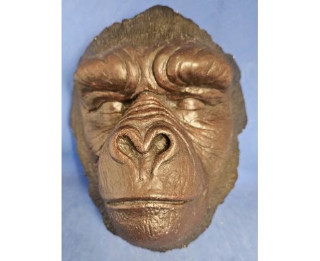 Planet of the Apes limited edition ceramic mask. Good condition Est. 
