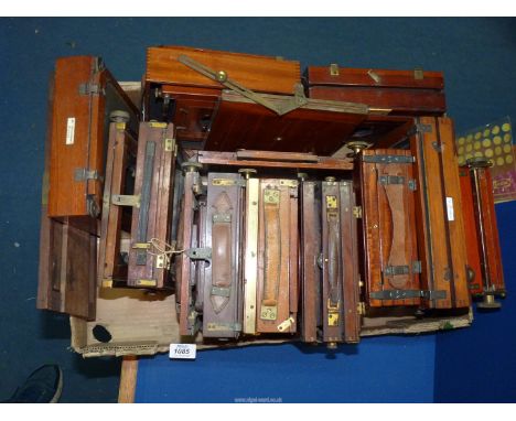 A good quantity of vintage wooden plate camera components to include "Le Merveilleux", etc.