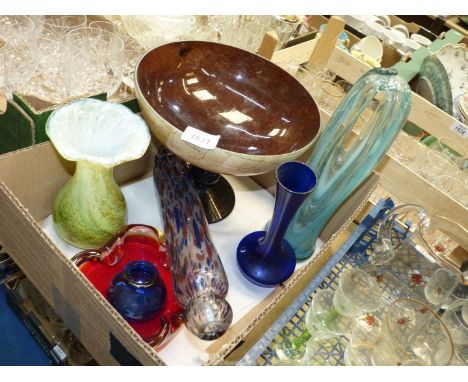 A quantity of Studio glass to include: brown and cream comport, tall slim pale blue and clear vase, heavy red ashtray, end of