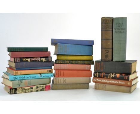 Literature / Books interest comprising various Mid 20th and earlier century issues including hardbacks with jackets, early / 
