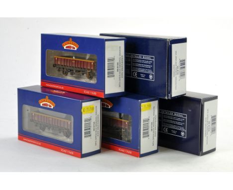 Model Railway comprising Bachmann 00 Gauge Wagons x 5. Appears excellent and unused. 