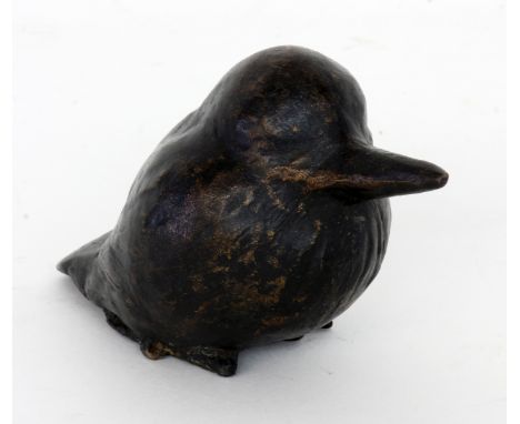 FRIDERUN VON STRAHLENDORFF-EILERSMecklenburg 1916 - 2011 Preetz Kleiner Vogel. Patinierte Bronze. Signiert. H.8cm
