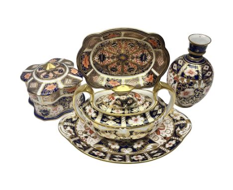 Collection of Royal Crown Derby Imari pattern, comprising covered trinket box, twin handled sucrier and saucer, oval dish and