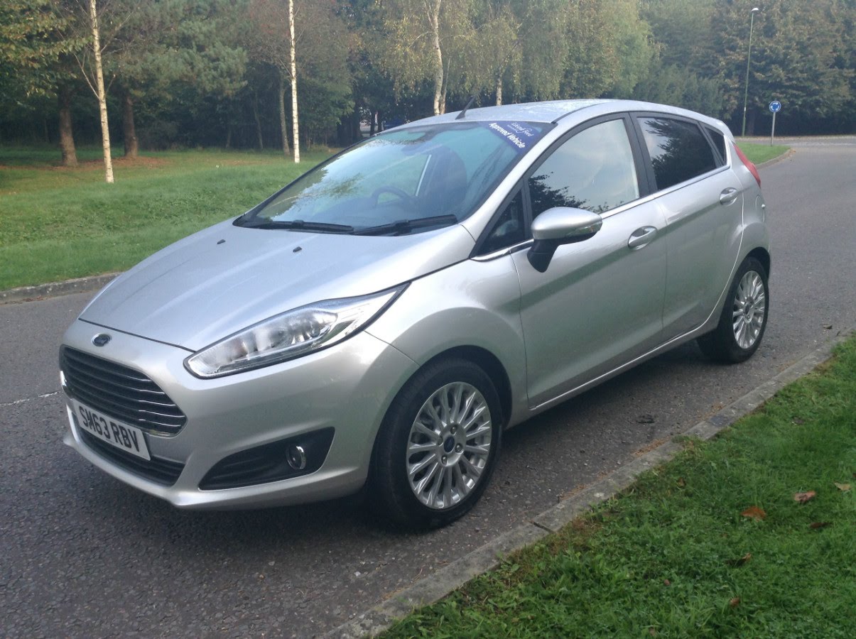 2016 (16) Ford Fiesta Titan 1.0 Petrol - Moondust Silver DETAILS REG ...